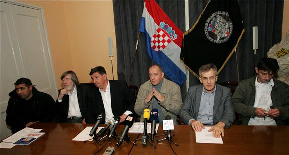 Konferencija za novinare Udruge hrvatskih branitelja 1990-1996                                                                                                                                                                                  