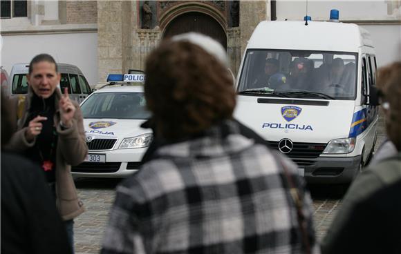 Policija na ulicama Zagreba uoči izricanja presude hrvatskim generalima u Haagu                                                                                                                                                                 