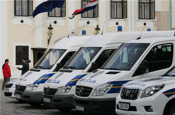 Policija na ulicama Zagreba uoči izricanja presude hrvatskim generalima u Haagu                                                                                                                                                                 