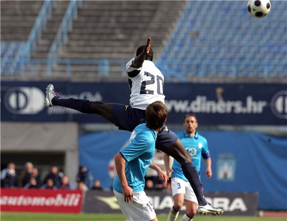 Lokomotiva - Rijeka 0:0 (poluvrijeme)                                                                                                                                                                                                           