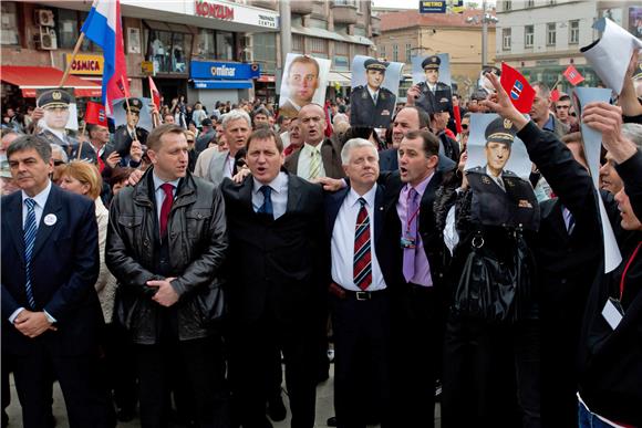 Osijek: prosvjed branitelja zbog Haaških presuda                                                                                                                                                                                                