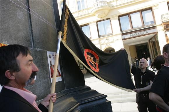 Pripadnici 4. gardijske poduprli branitelje u štrajku                                                                                                                                                                                           