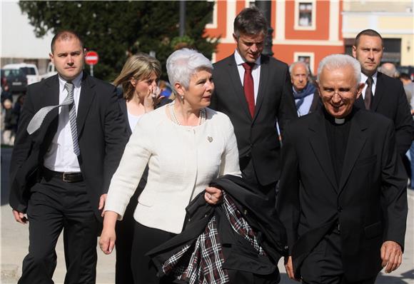 Kardinal Bozanić predvodio misno slavlje povodom Uskrsa                                                                                                                                                                                         