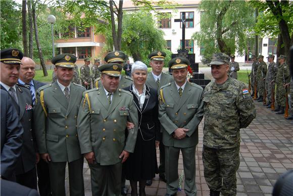 Premijerka Kosor u Okučanima                                                                                                                                                                                                                    