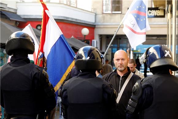 Prosvjed zbog Brammertzova posjeta Zagrebu                                                                                                                                                                                                      