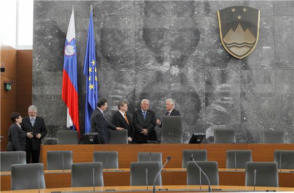 Bebić u u Ljubljani sa slovenskim parlamentarcima                                                                                                                                                                                               