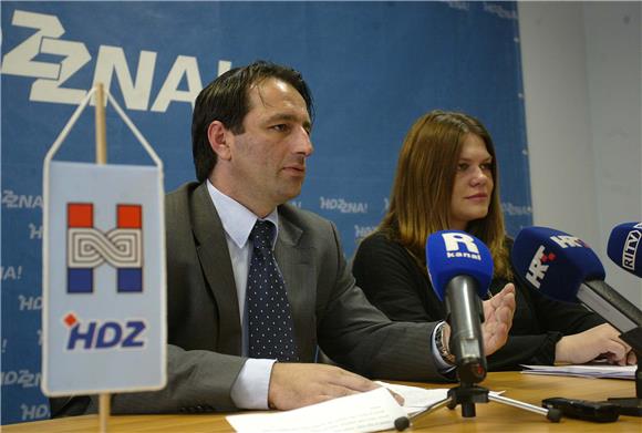 Rijeka: Tiskovna konferencija HDZ-a                                                                                                                                                                                                             