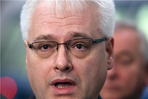 Josipović: zatražit ću da se održi sjednica VNS-a                                                                                                                                                                                               