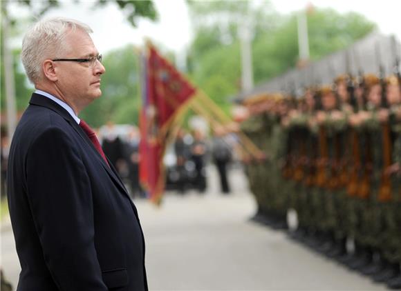 Josipović čestitao 20. obljetnicu OS RH                                                                                                                                                                                                         