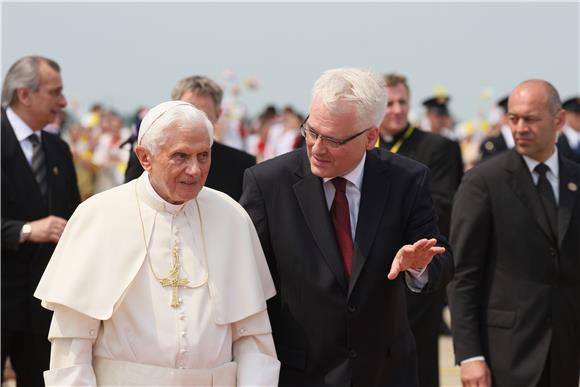 Papa Benedikt XVI. stupio na hrvatsko tlo                                                                                                                                                                                                       