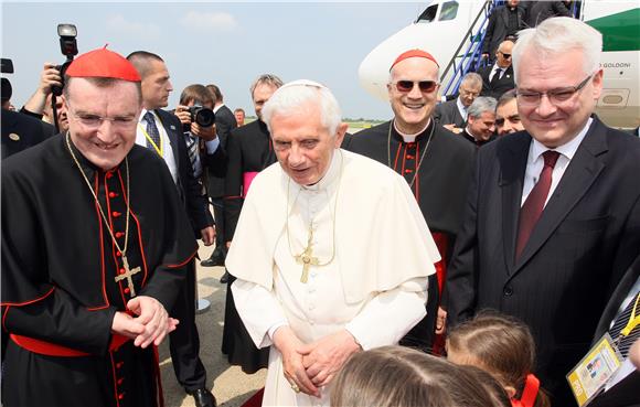 Papa Benedikt XVI. sletio u Zagreb                                                                                                                                                                                                              