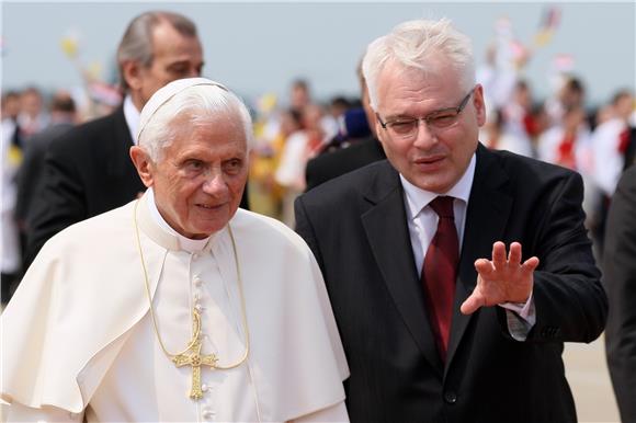 Papa Benedikt XVI. sletio u Zagreb                                                                                                                                                                                                              