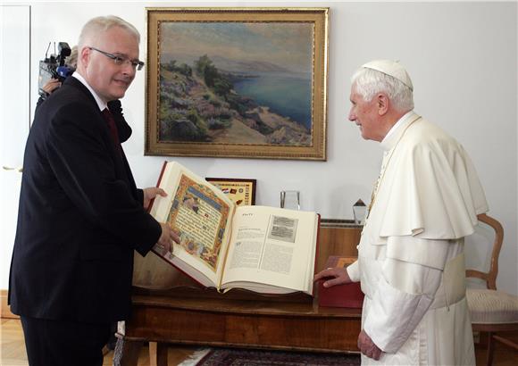 Sveti Otac kod predsjednika Josipovića                                                                                                                                                                                                          