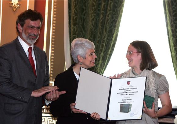 Leonardo Šajin i Mateja Vidulić dobitnici Godišnje nagrade Luka Ritz                                                                                                                                                                            