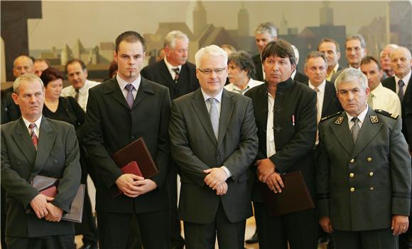 Josipović primio izaslanstvo 113. brigade HV-a                                                                                                                                                                                                  