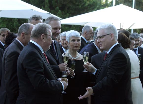 Predsjednik Josipović održao svečano primanje u povodu Dana državnosti                                                                                                                                                                          