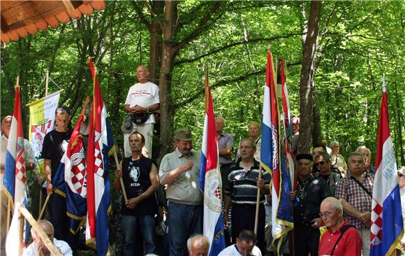 Kod jame Jazovke odana počast žrtvama partizanskog zločina                                                                                                                                                                                      