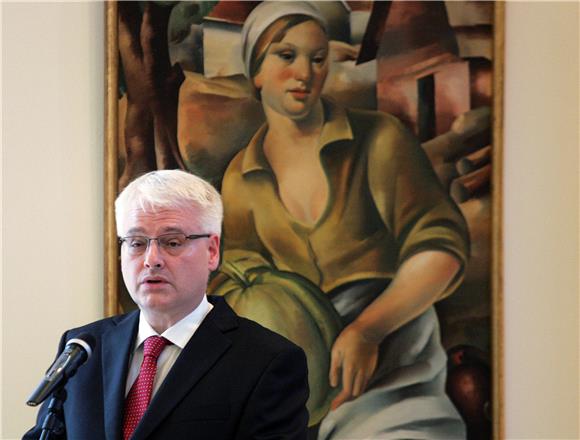 Predsjednik Josipović sa slovenskim i mađarskim predsjednikom                                                                                                                                                                                   