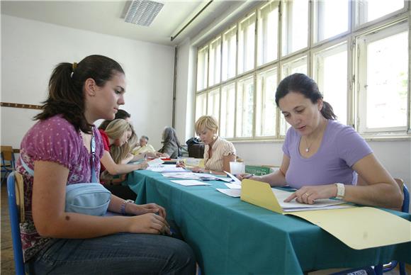 Danas počinju prijave za upis u 1. razred srednjih škola                                                                                                                                                                                        