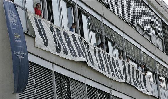 Akademska solidarnost: štrajk traje, na potezu vlada i ministarstvo                                                                                                                                                                             