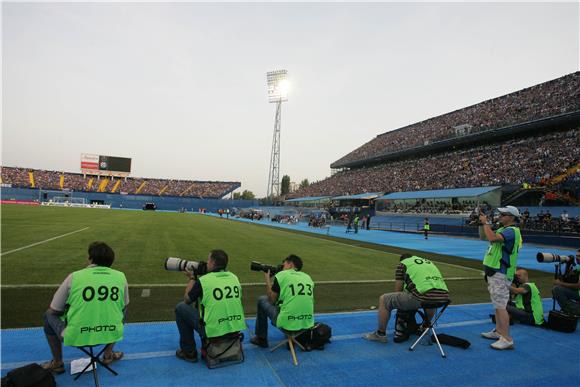 Dinamo - Neftči 3-0                                                                                                                                                                                                                             