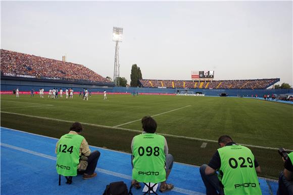 Dinamo - Neftči 3-0                                                                                                                                                                                                                             