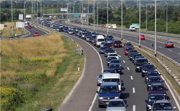 Gužve i kolone u prometu                                                                                                                                                                                                                        