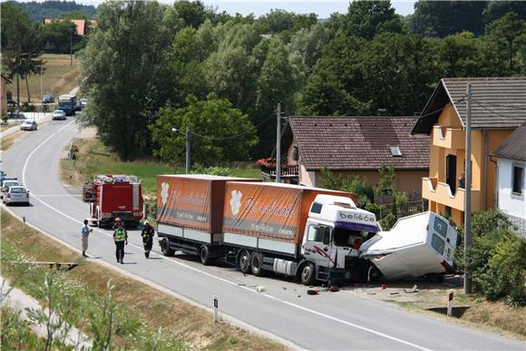 Sokolovac: u prometnoj nesreći dvoje mrtvih                                                                                                                                                                                                     