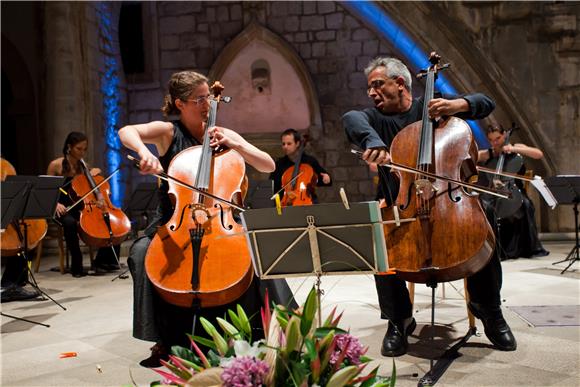 Dubrovnik: nastupila violončelistica Monika Leskovar                                                                                                                                                                                            