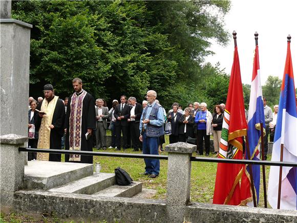 Pupovac o Kosovu: najvažnije prekinuti nasilje                                                                                                                                                                                                  