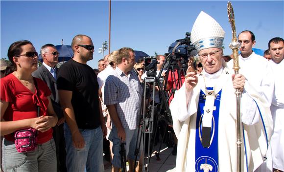 Blagdan Velike Gospe u Aljmašu                                                                                                                                                                                                                  