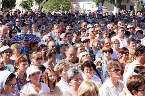 Blagdan Velike Gospe u Aljmašu                                                                                                                                                                                                                  