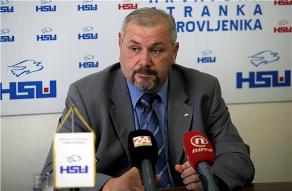 Tiskovna konferencija Hrvatske stranke umirovljenika                                                                                                                                                                                            