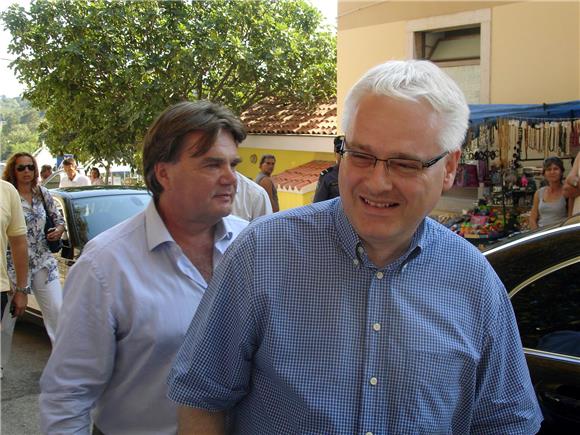 Predsjednik Josipović otvorio trku na prstenac                                                                                                                                                                                                  