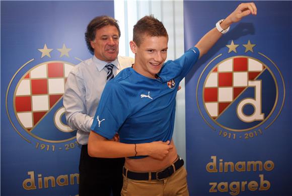 Dino Špehar potpisao za Dinamo                                                                                                                                                                                                                  