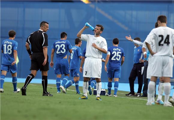 Dinamo - Lučko 1-0 (poluvrijeme)                                                                                                                                                                                                                