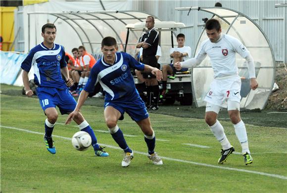 Zadar - Zagreb 1-0 (poluvrijeme)                                                                                                                                                                                                                