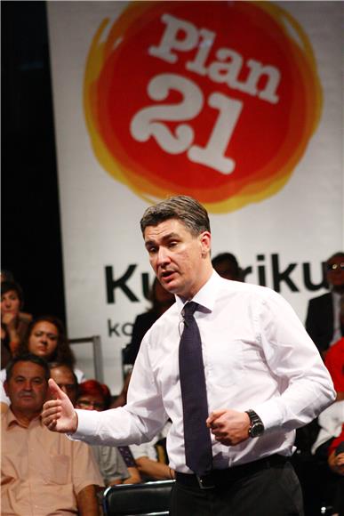 Ostojić i Milanović u Osijeku o programu Kukuriku koalicije                                                                                                                                                                                     