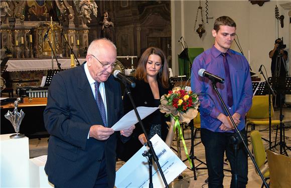 Ivan Šverko i Aleksandra Šuklar pobjednici natjecanja 'Ferdo Livadić'                                                                                                                                                                           