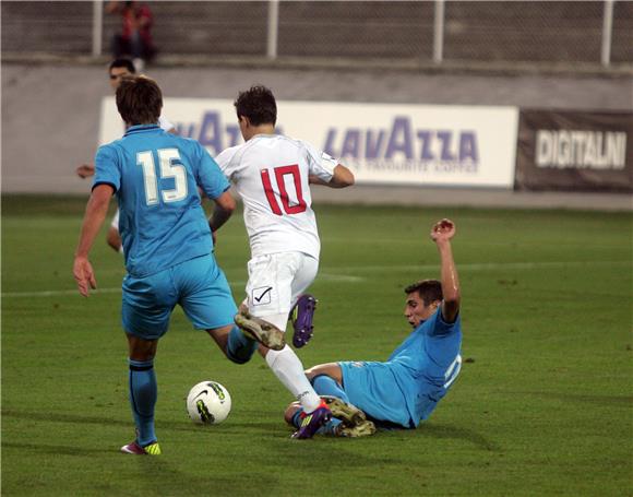 Zagreb - Rijeka 2-1 (poluvrijeme)                                                                                                                                                                                                               