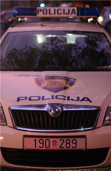 Policijski očevid zbog pucnja u Gajevoj                                                                                                                                                                                                         