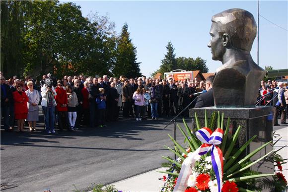 Obilježena 20. obljetnica pogibije generala Blage Zadre                                                                                                                                                                                         