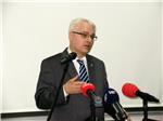 Josipović: Parlamentarne izbore raspisat ću vjerojatno u ponedjeljak                                                                                                                                                                            