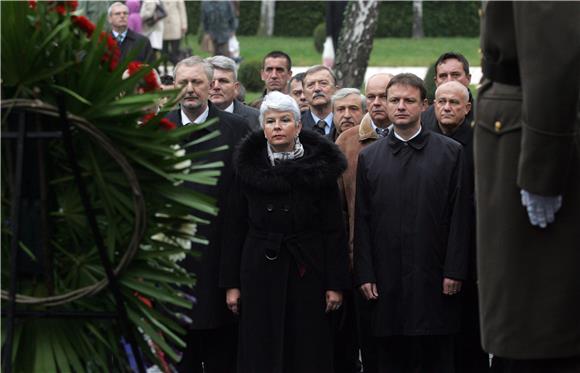 Visoka izaslanstva položila vijence na Mirogoju                                                                                                                                                                                                 