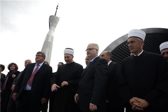 Josipović u posjetu Islamskom centru u Rijeci                                                                                                                                                                                                   