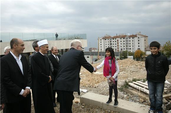 Josipović u posjetu Islamskom centru u Rijeci                                                                                                                                                                                                   