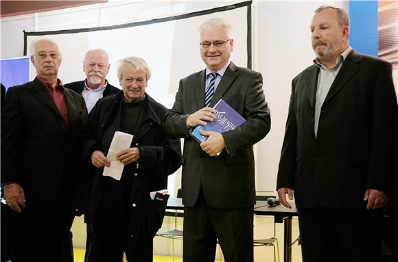 Predsjednik Josipović posjetio Interliber                                                                                                                                                                                                       