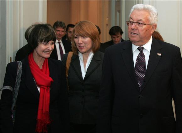 Luka Bebić razgovarao s Micheline Calmy-Rey                                                                                                                                                                                                     