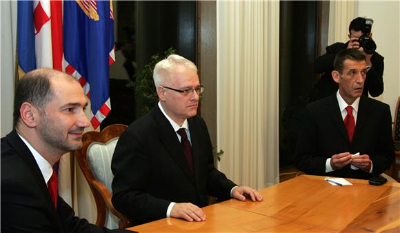 Josipović: Očekujem da će se nova vlada držati ustavnih ovlasti                                                                                                                                                                                 