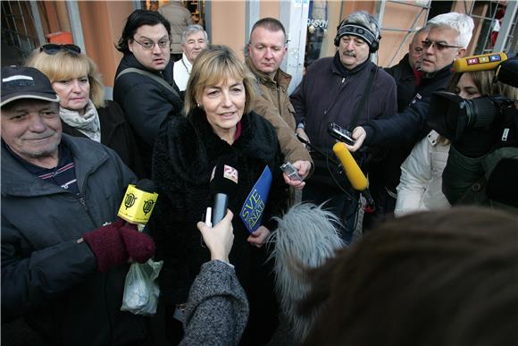 Ministrica Pusić u akciji animiranja građana RH za izlazak na referendum                                                                                                                                                                        